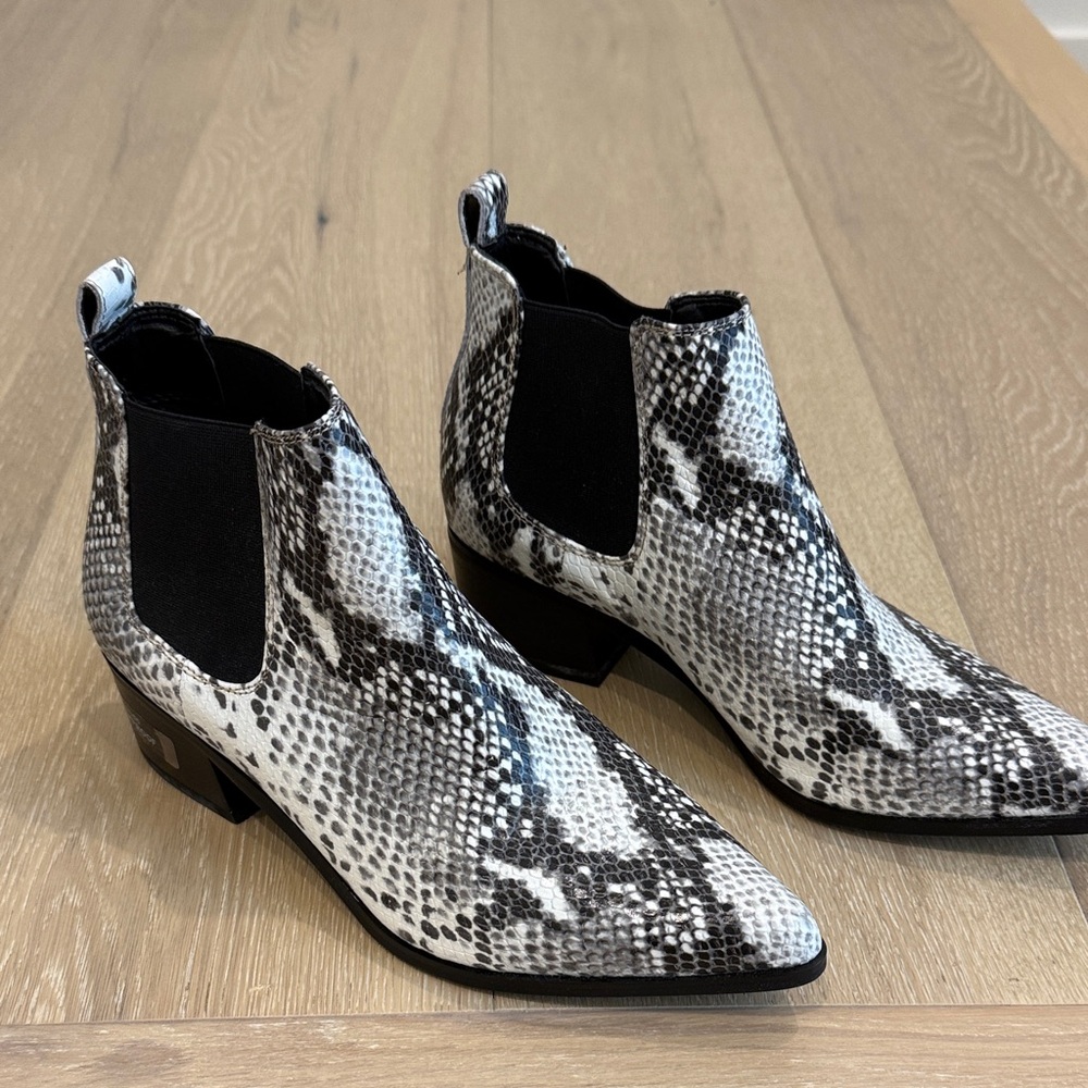 Waterproof Blondo Black and White Snakeskin Ankle Boots